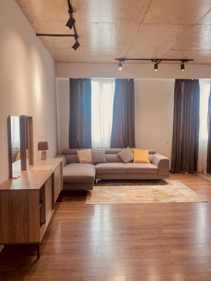 Apartment Sixteen Tbilisi Exterior photo