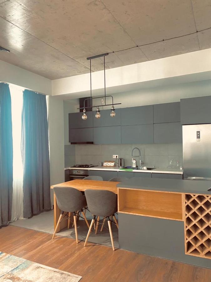 Apartment Sixteen Tbilisi Exterior photo